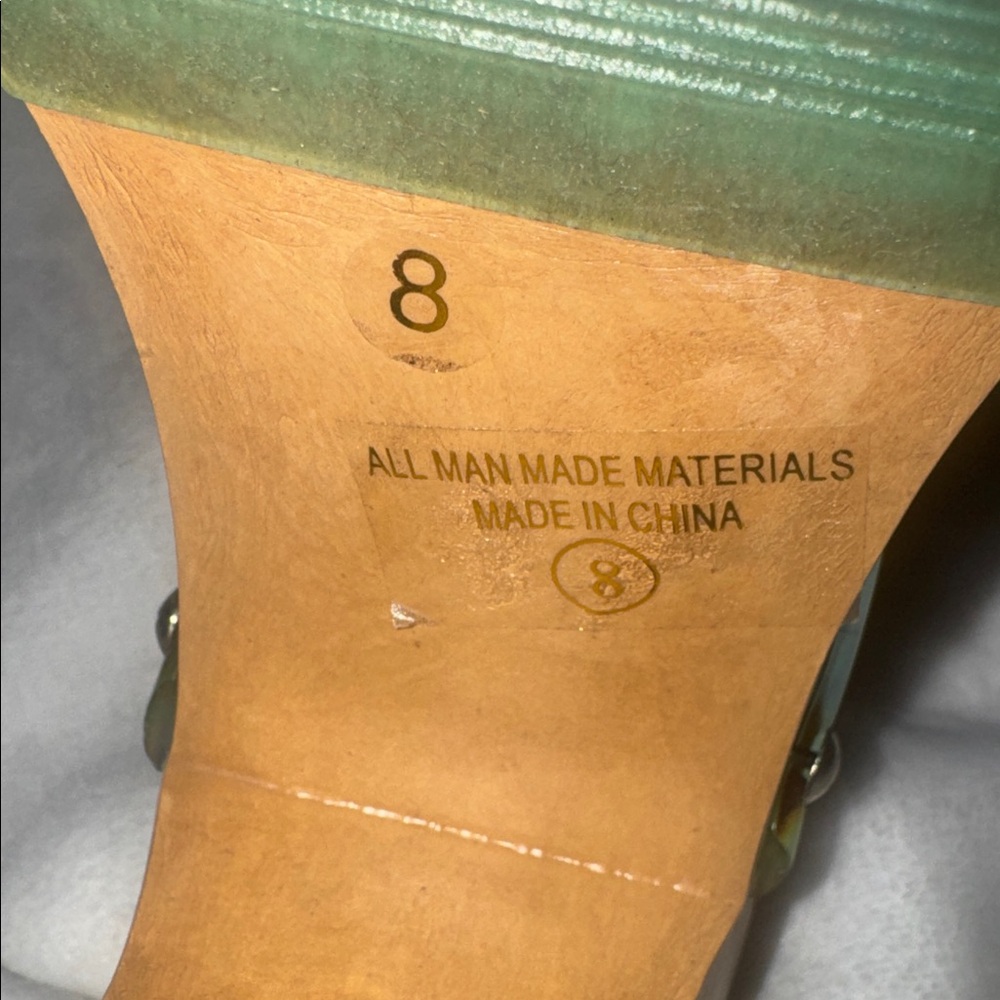 Y2K Vibe Alert! SODA Vintage Clear Strap Wooden Platform Sandals - Size 8 w/ Box - Picture 6 of 7